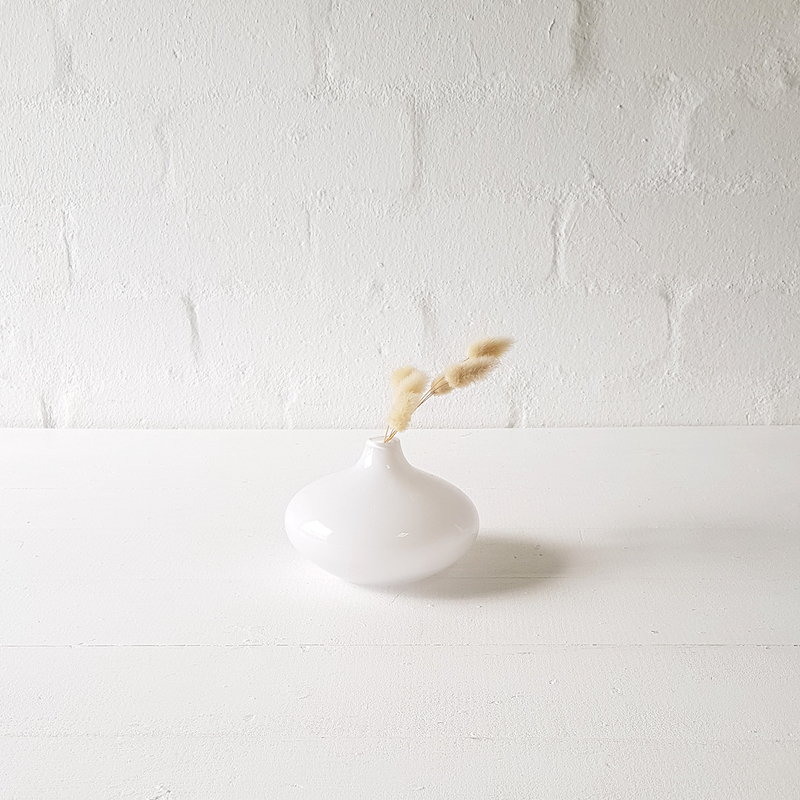 Oval Glass Budvase - White
